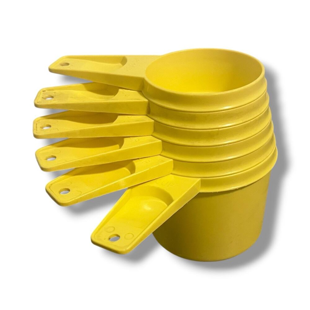 Vintage Tupperware Measuring Cups Set of 6 Flat Yellow Retro Kitchen Tools